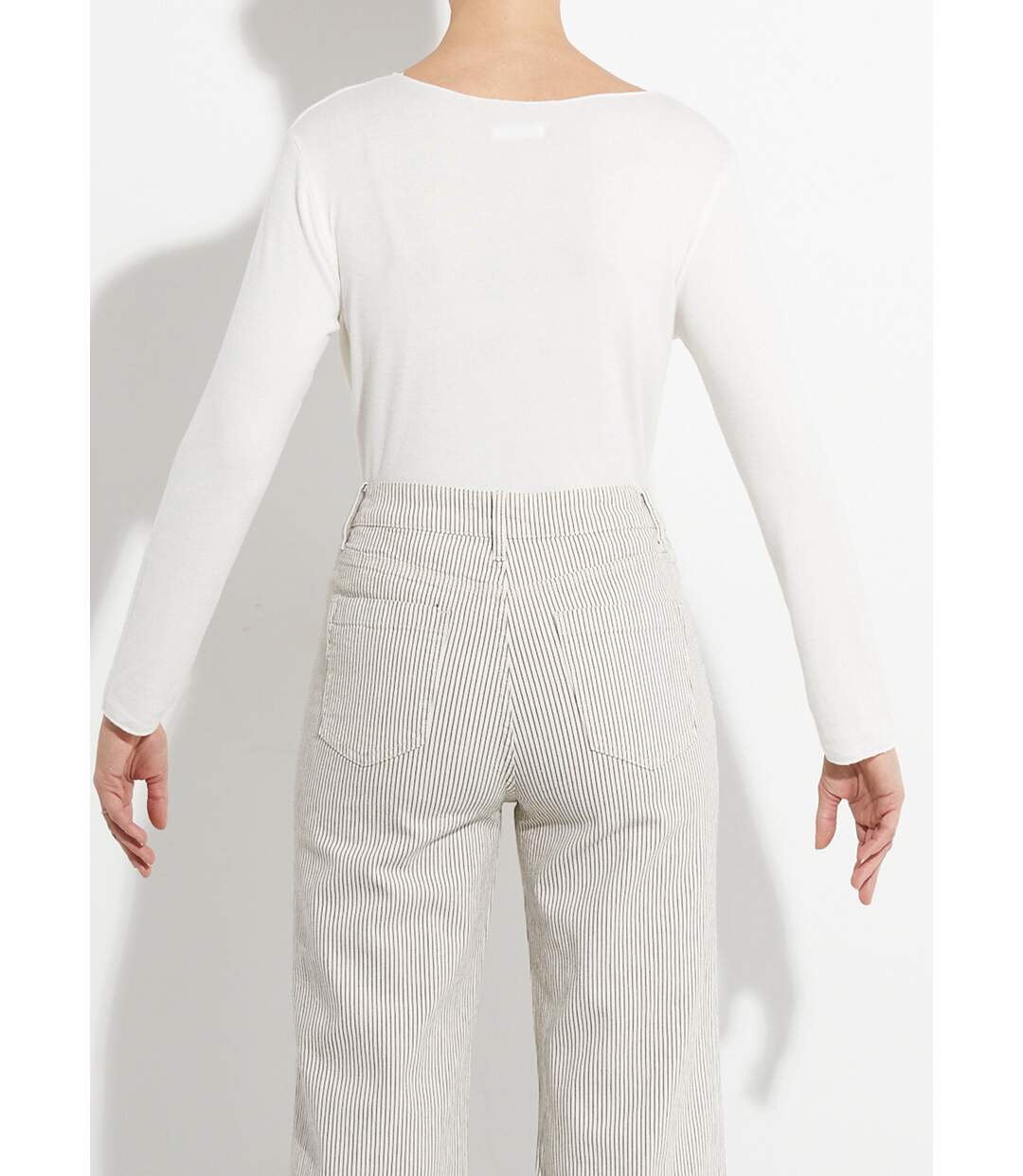 Pull fin avec angora et laine, col V-2