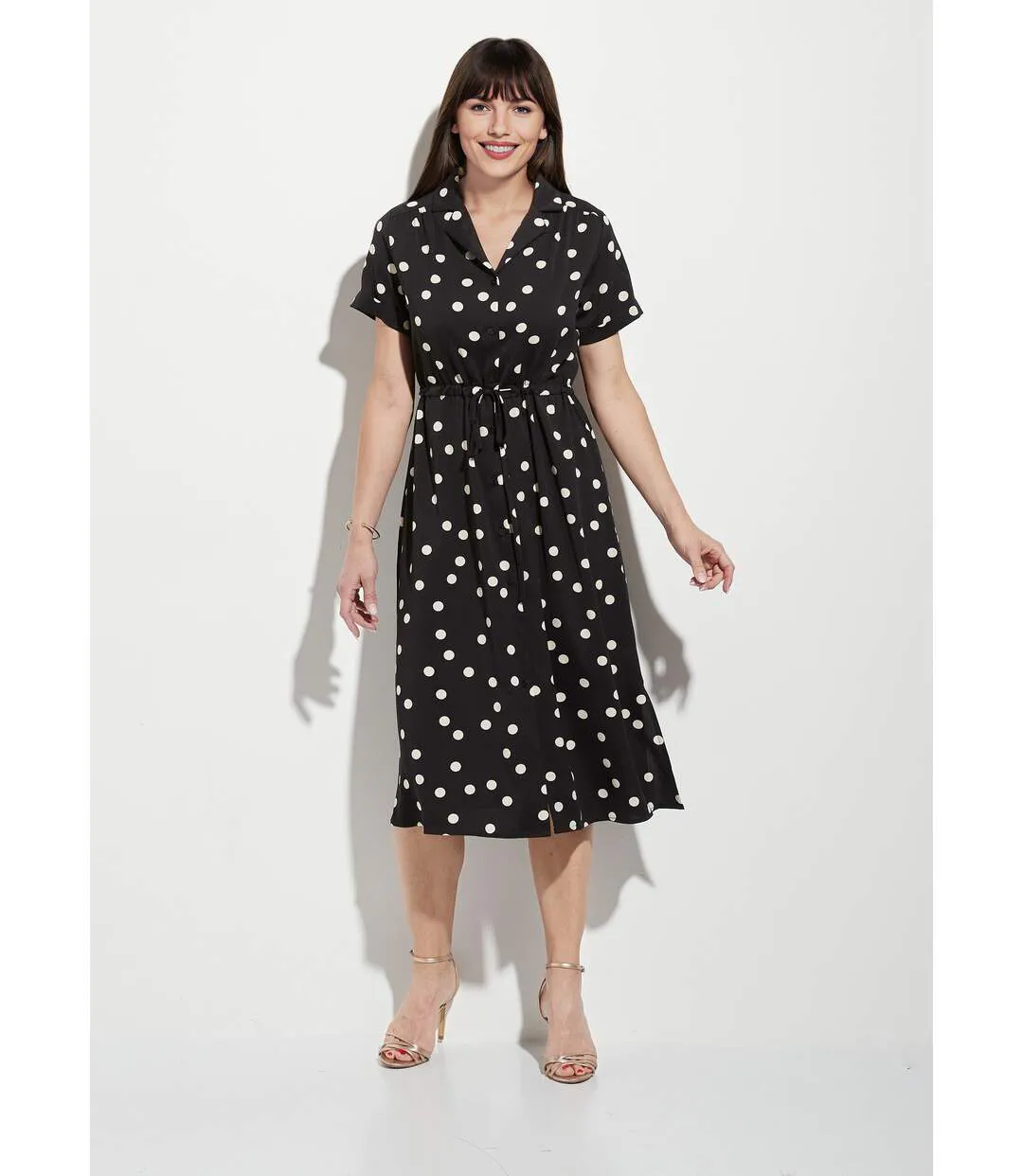 Robe chemisier à pois longue à ceinturer-1