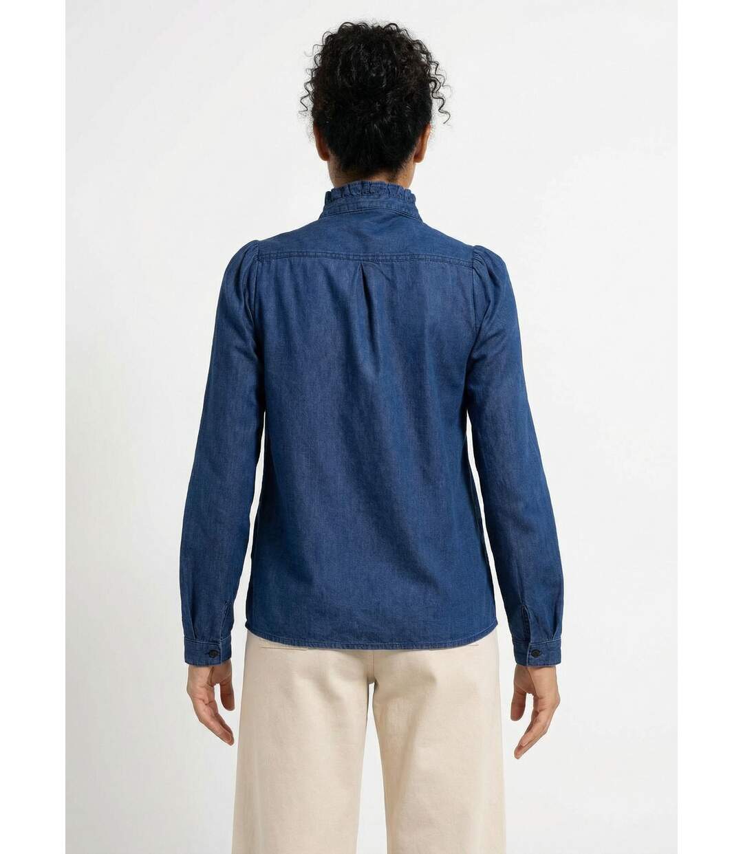 Chemisier col volanté en denim léger-2