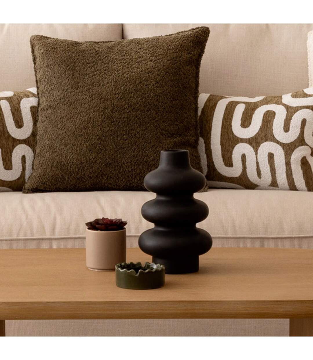 Vase Design en Dolomite Clothilde 25cm Noir-3