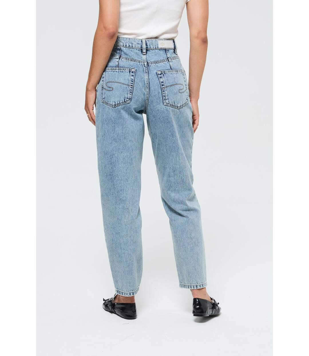 Jean Mom Joey-5