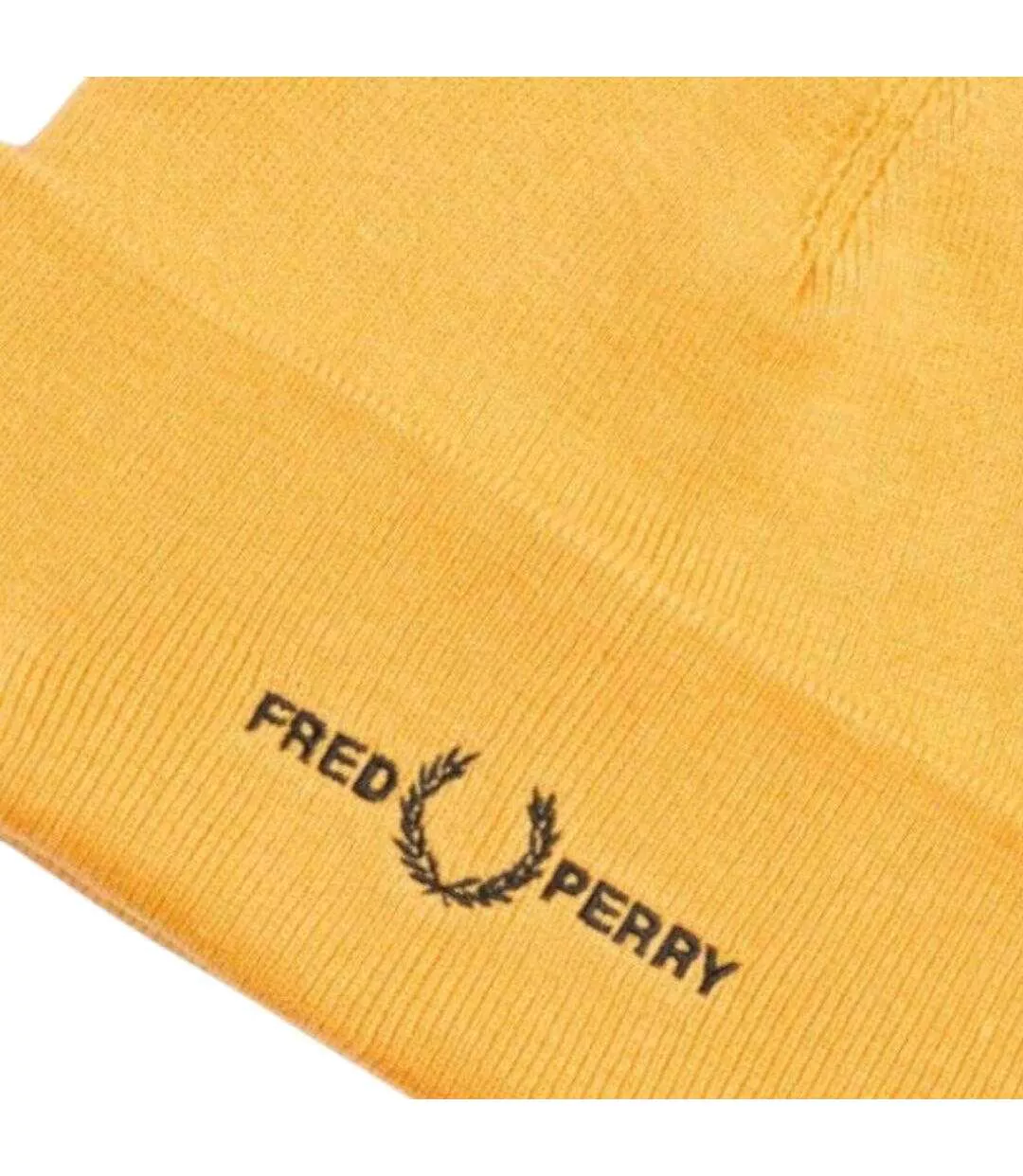 Bonnet Motif Graphique Adulte Doré Fred Perry-3