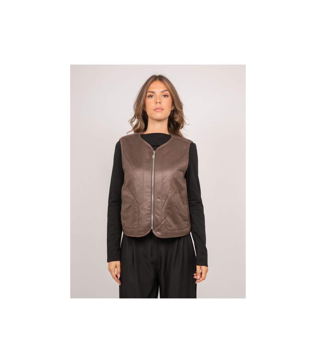 Gilet sans manches réversible suédine et fausse fourrure UMIYA - Dona X Lisa-1