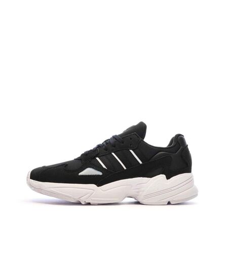 Baskets noires/blanches femme adidas falcon