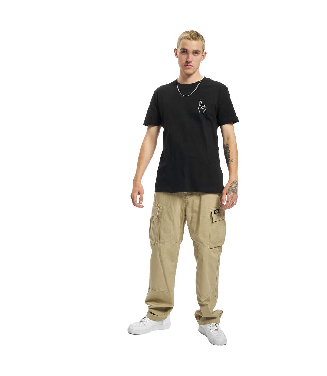 Noir Mister Tee-1