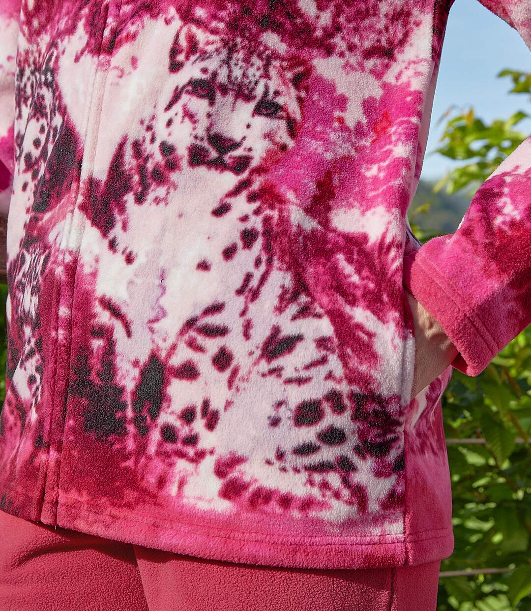 Women's Pink Printed Fleece Jacket-2