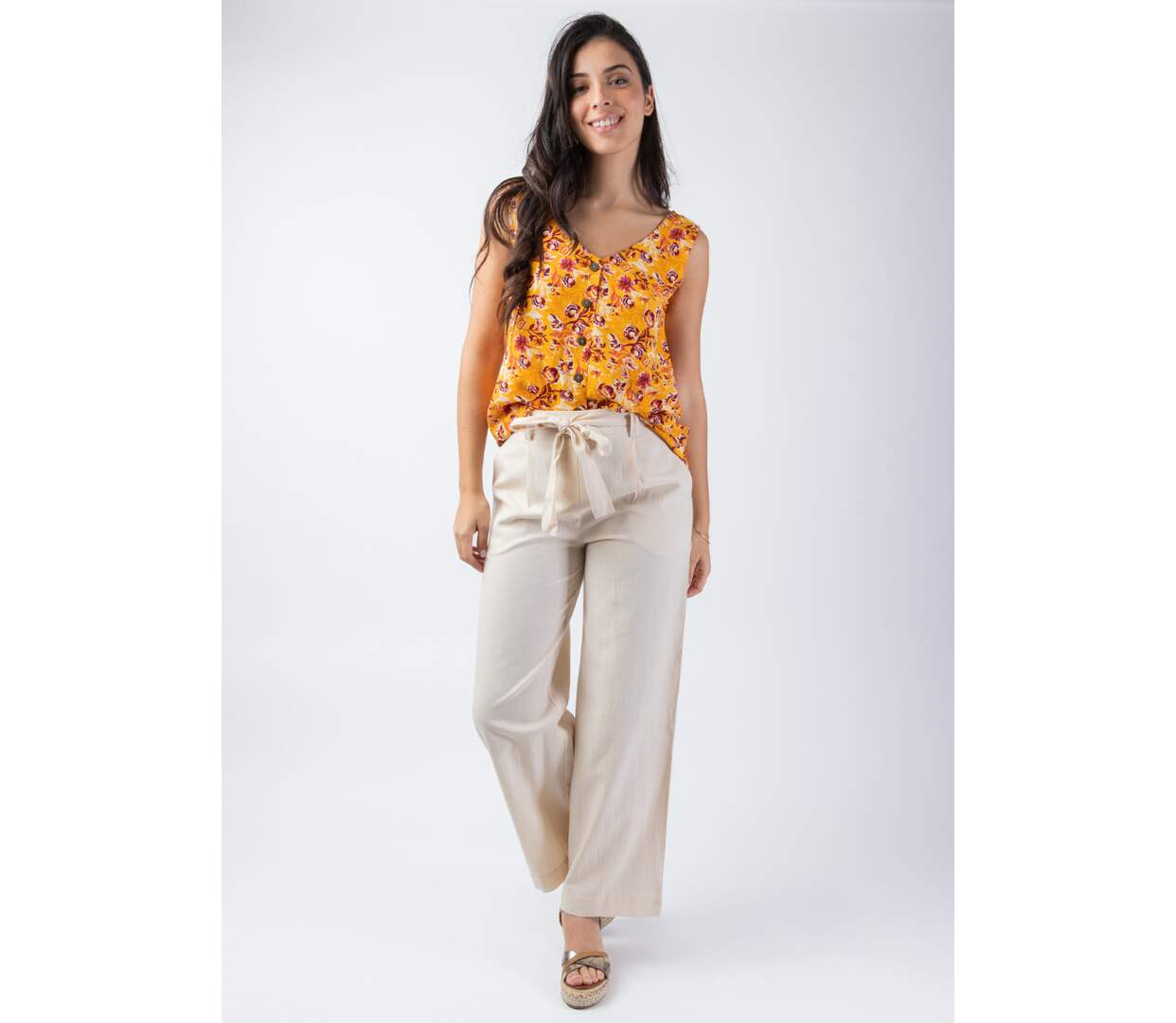 Top femme en viscose jaune IVANOE sans manches Coton Du Monde-2