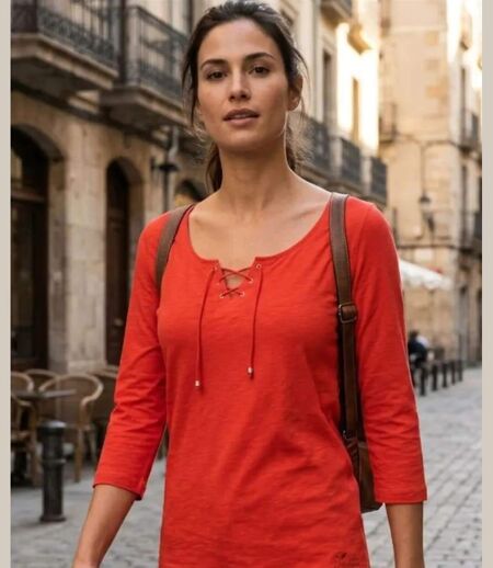 MAYFLOWER DOUGLAS1 - Tee-shirt manches 3/4 en maille flammée avec col à lacets