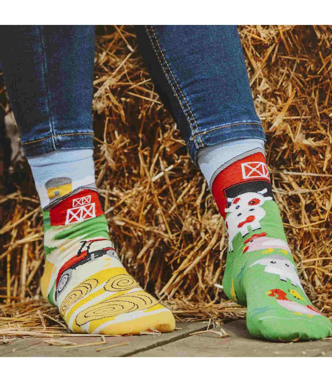 1 Pack Unisex Mismatched Novelty Odd Socks - Farm-2