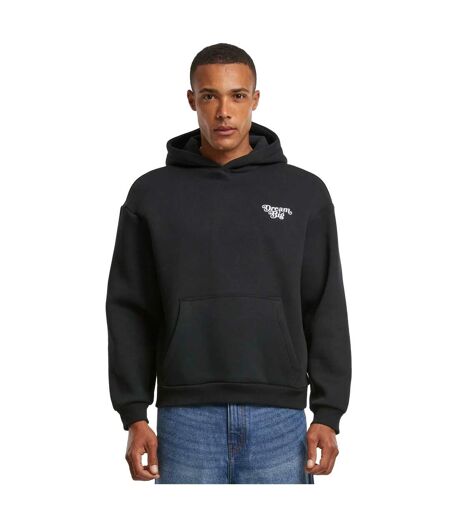 Noir Mister Tee