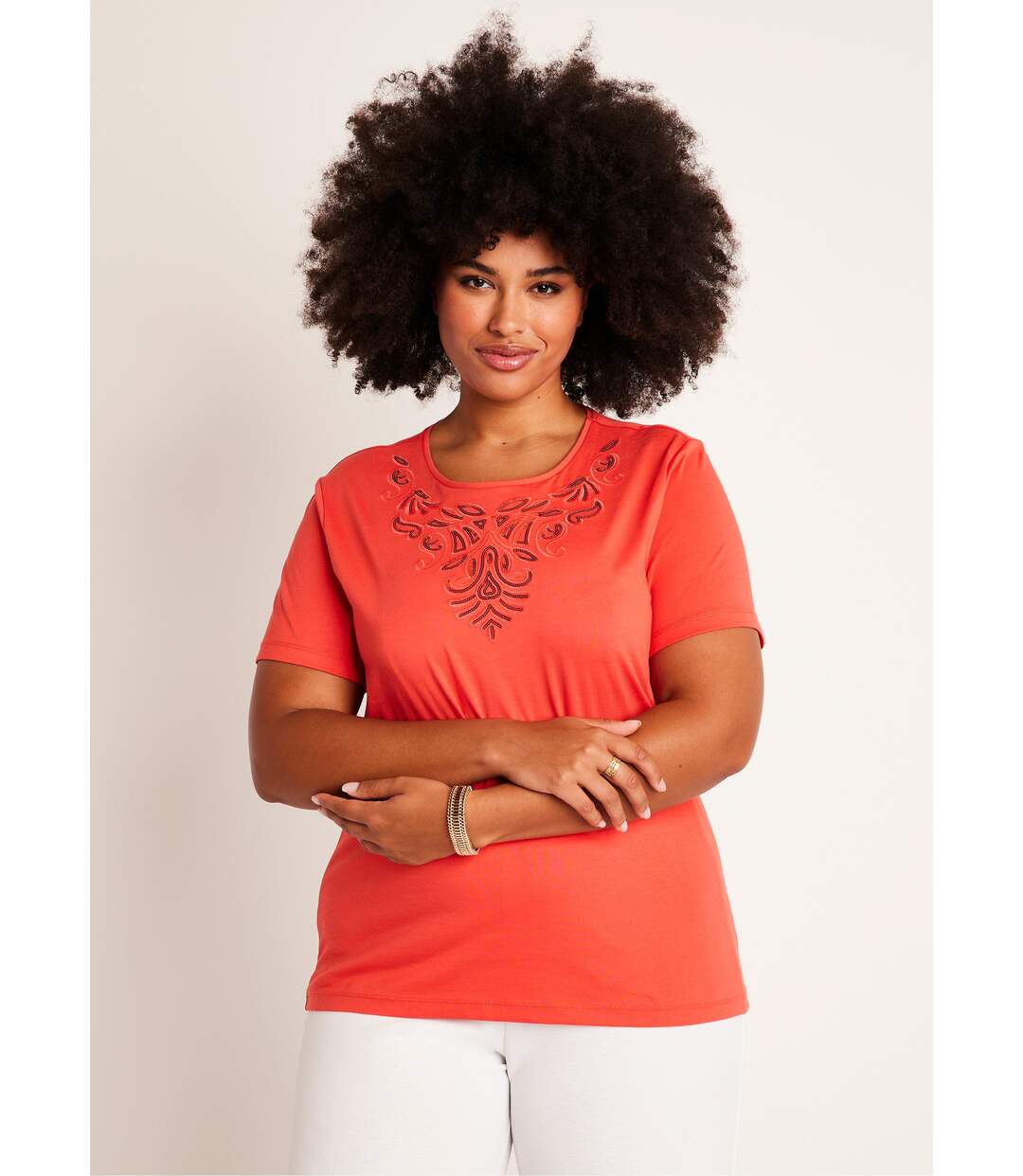T-shirt court brodé manches courtes-1