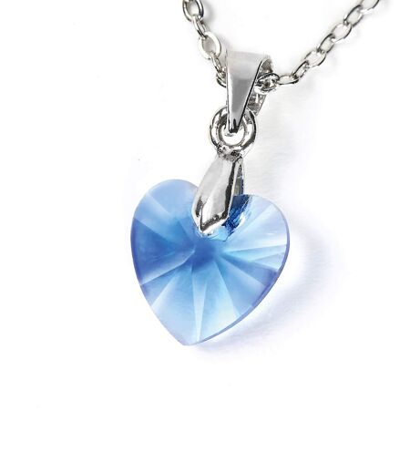 Die Halskette mit 3 Herzen aus Kristall