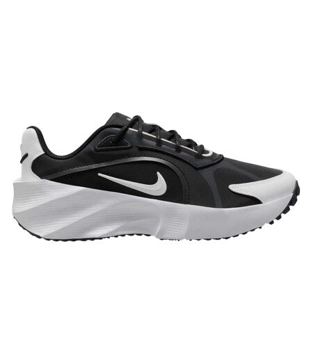 Baskets Aura Edge Femme Noir Blanc Nike