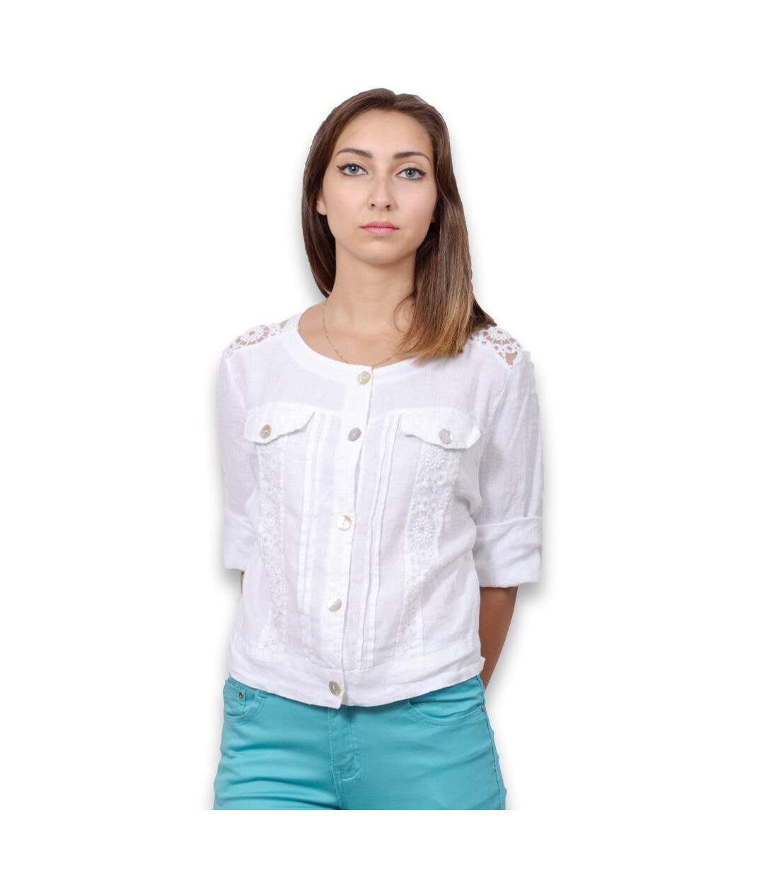 Veste femme manches 3/4 de couleur blanche col rond-1