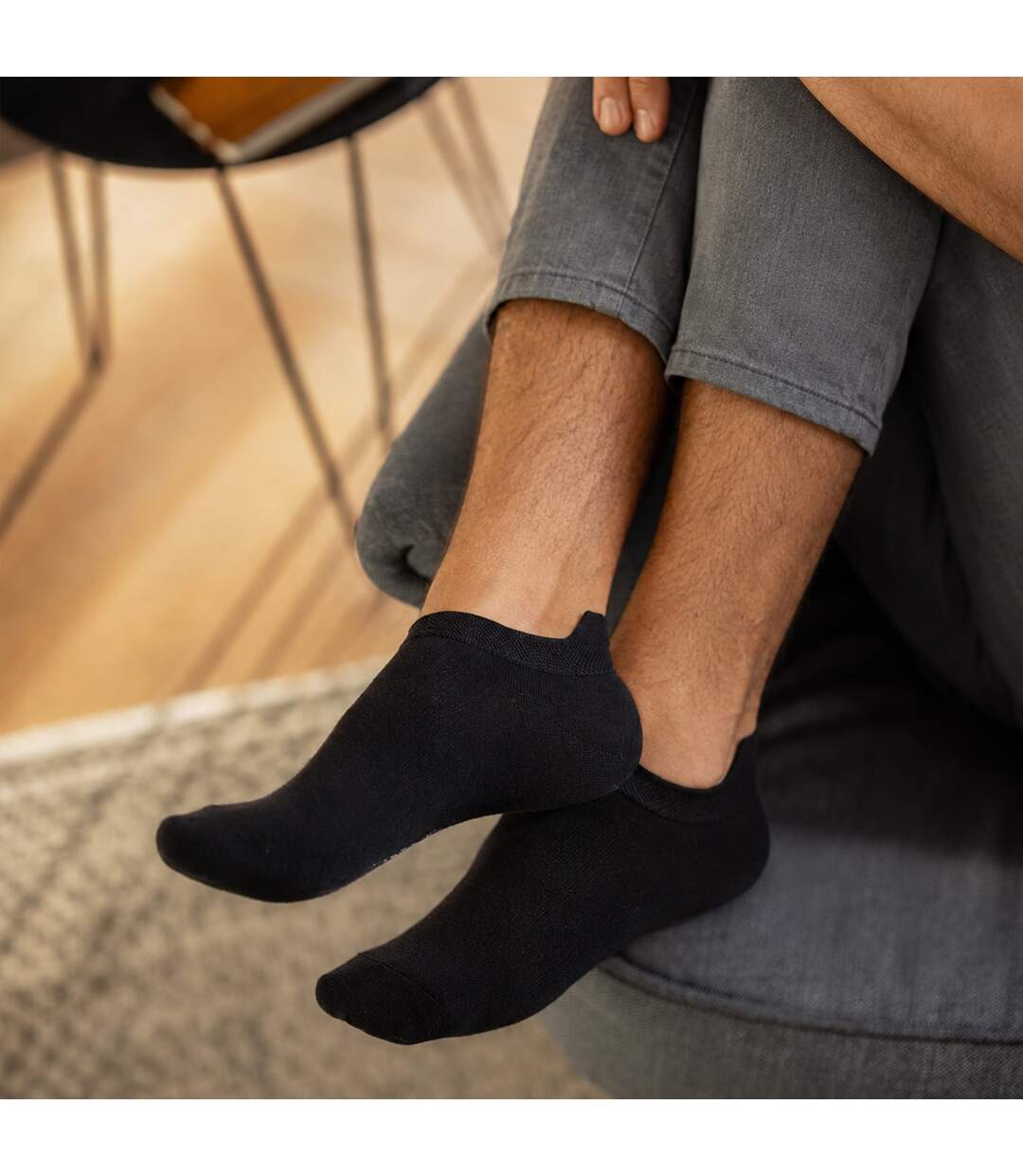 3 Pair Mens Trainer Socks With Lip Cotton Rich Black White-5
