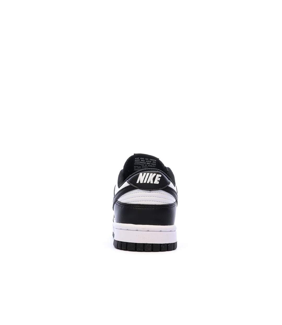 Dunk low baskets blanches/noires femme nike-4