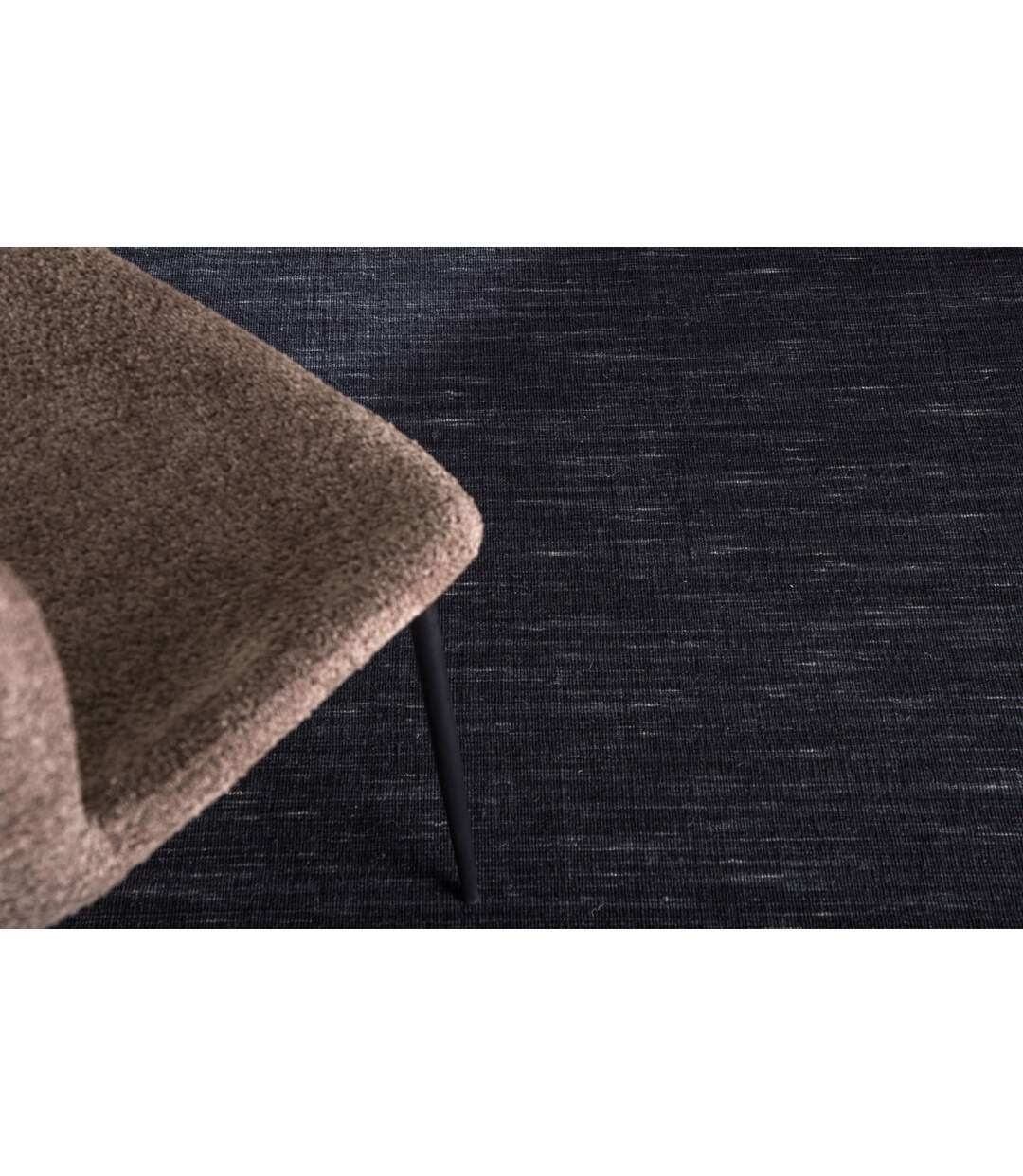 Tapis Déco en Laine Elton 252x300cm Noir-4