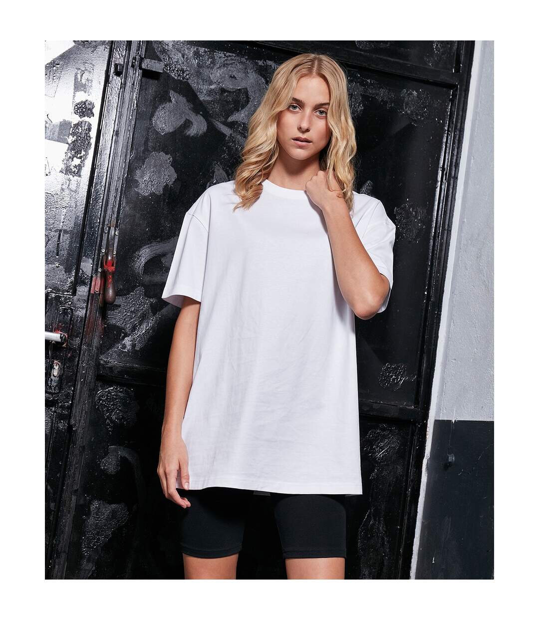 T-shirt femme blanc Build Your Brand-2