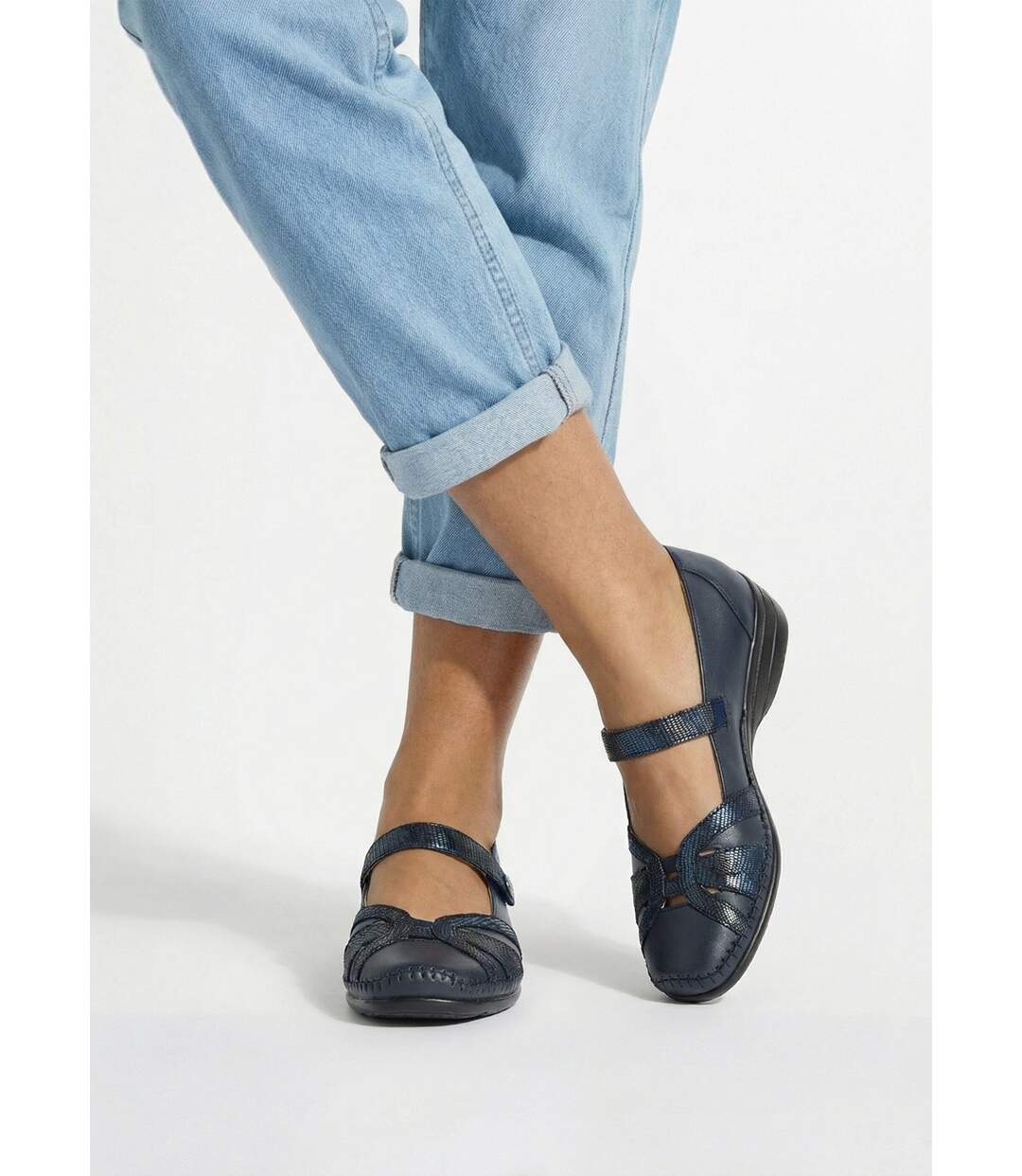 Ballerines largeur confort cuir scratchées-3