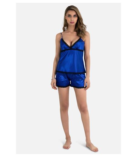 Ensemble pyjashort fines bretelles en satin
