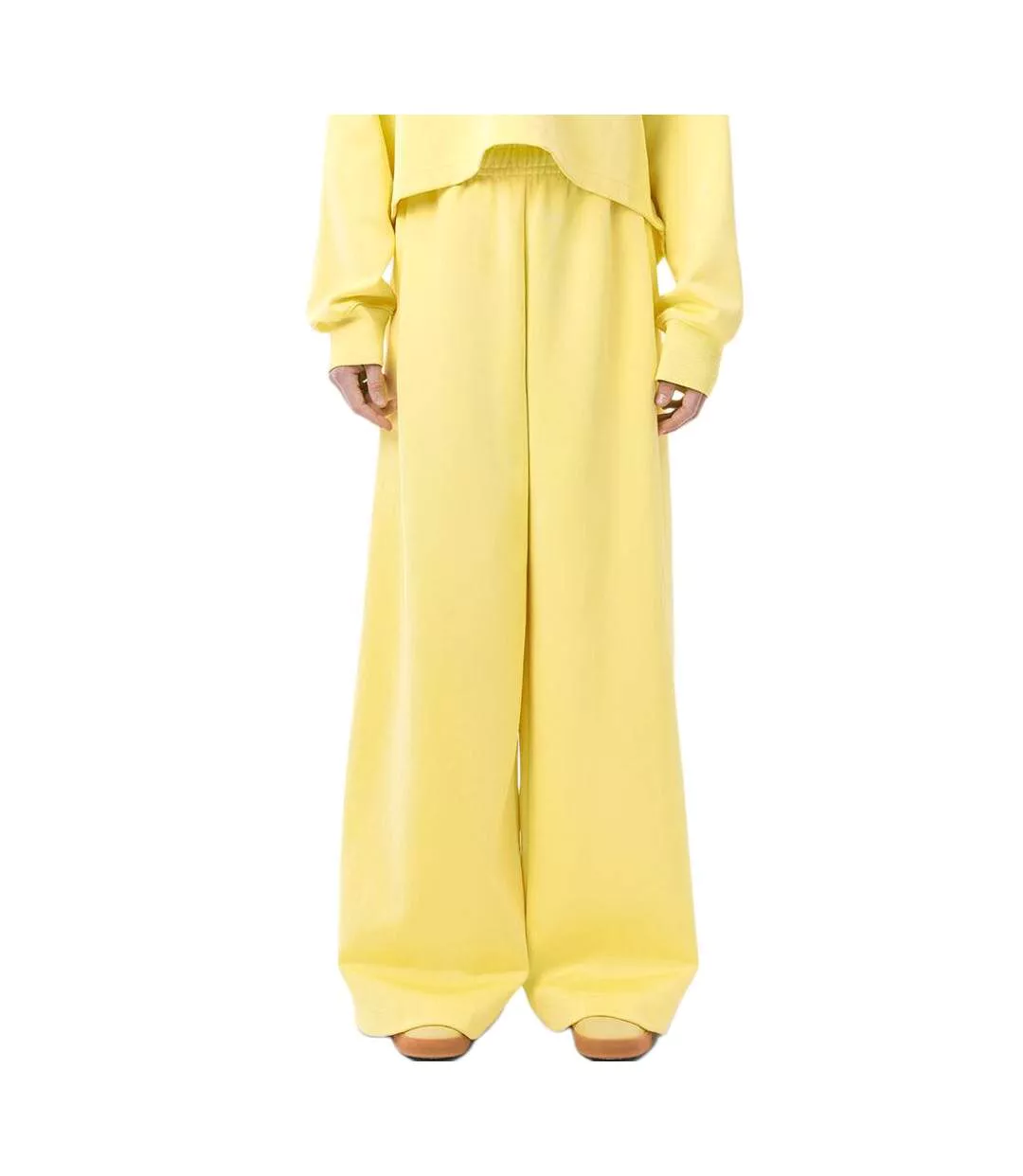 Pantalon jaune homme lacoste runway oversized satin-1