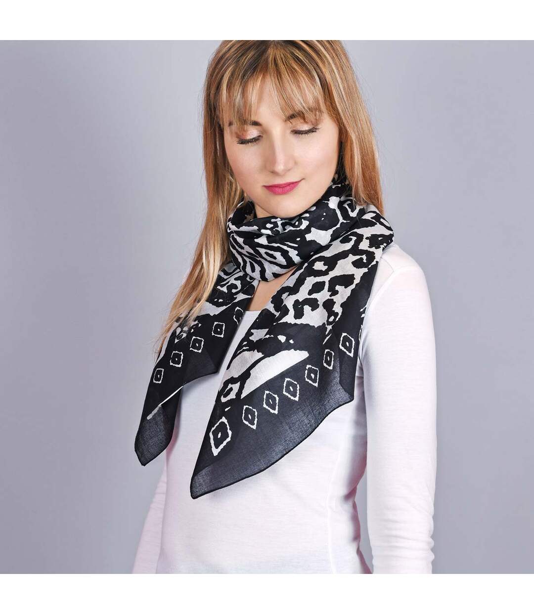 Foulard carré Etika-2