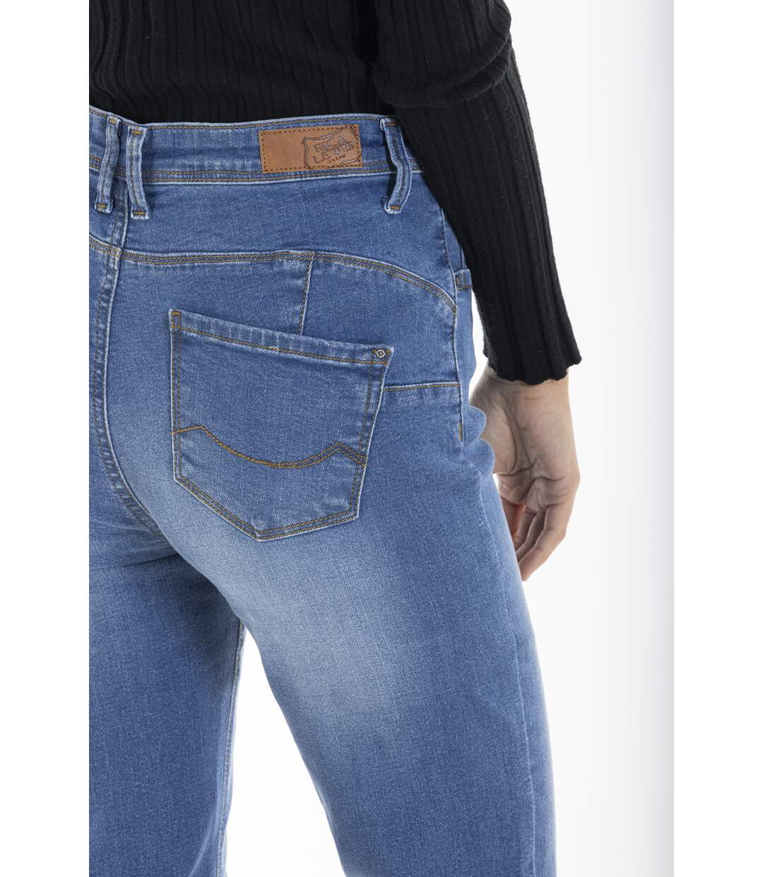 Jeans coupe bootcut push up MAELLE 'Rica Lewis'