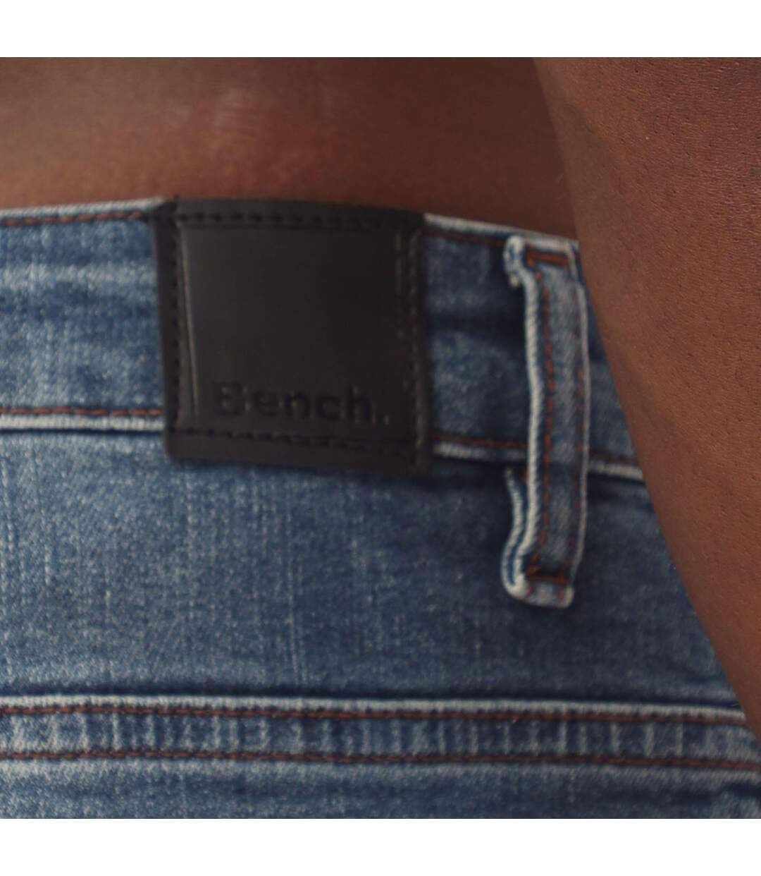 Jean Duddley Homme Bleu Bench-3