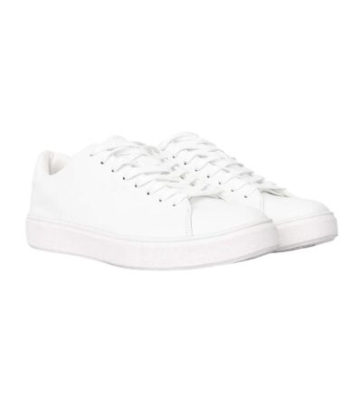 Mens kremes leather-look pu trainers white Duck and Cover