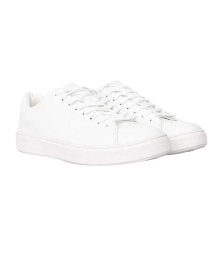 Mens kremes leather-look pu trainers white Duck and Cover