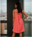 Robe féminine à  bretelles fines, longueur genoux, coupe ample - Rouge avec imprimé floral-2
