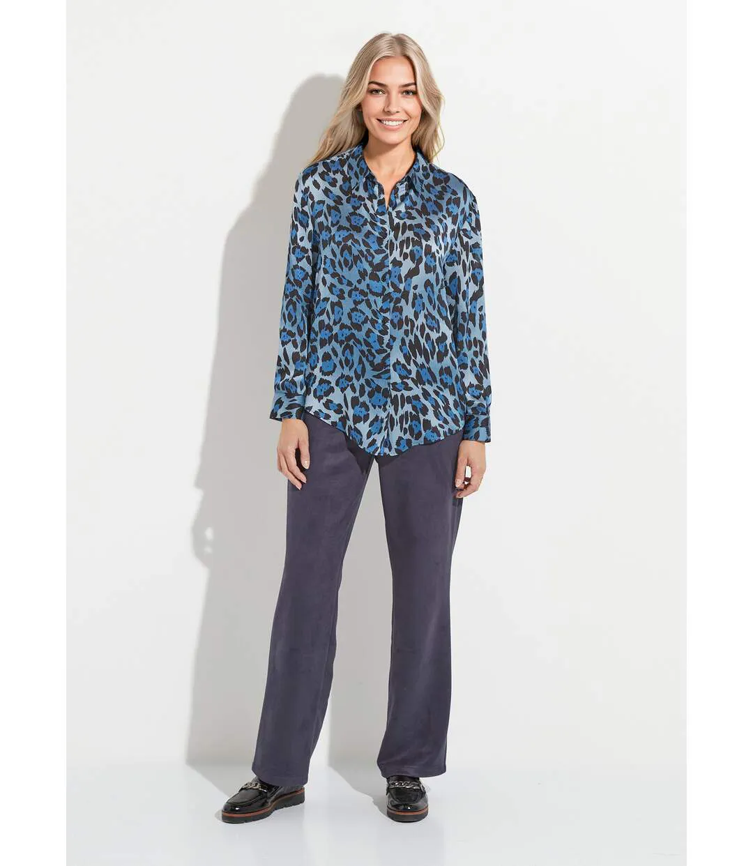 Chemisier boutonné satin manches longues-3