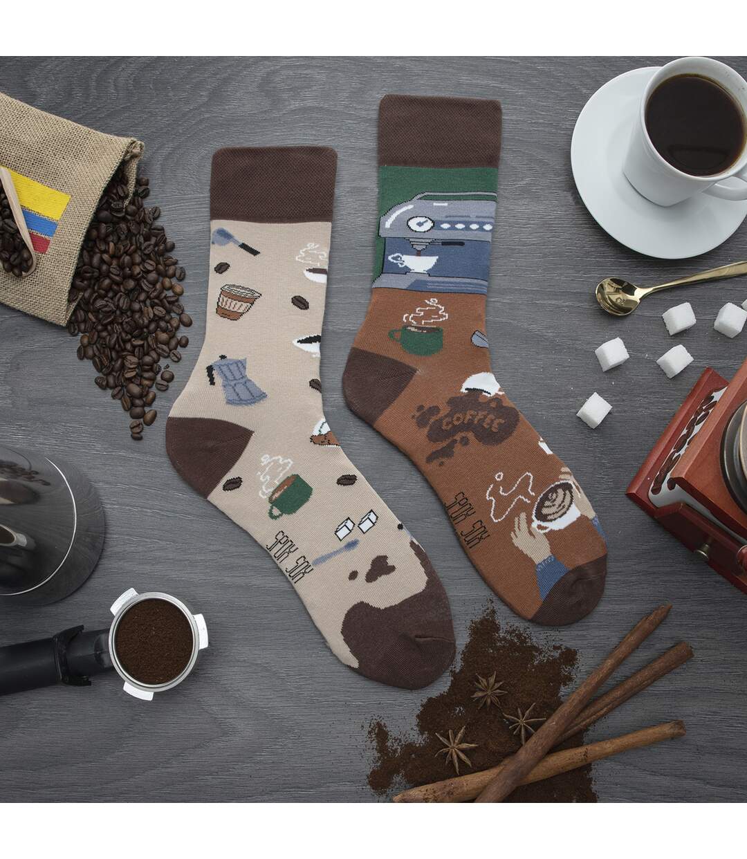 1 Pack Unisex Mismatched Novelty Odd Socks - Coffee-3