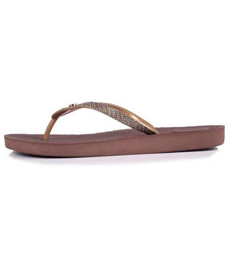 Isotoner Tongs femme souples, légères, résistantes à l'affaissement et durable.