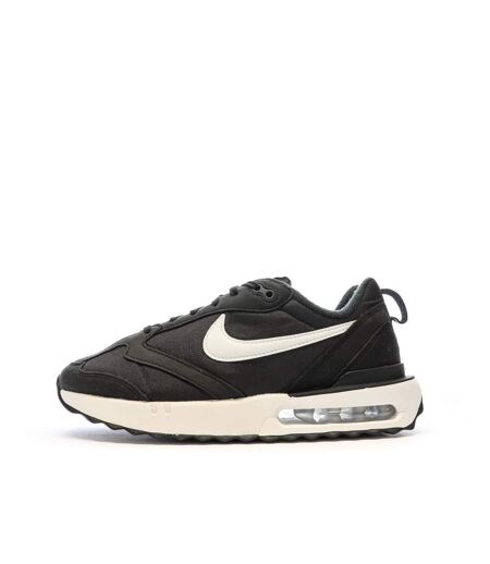 Baskets noire/blanche femme nike max dawn