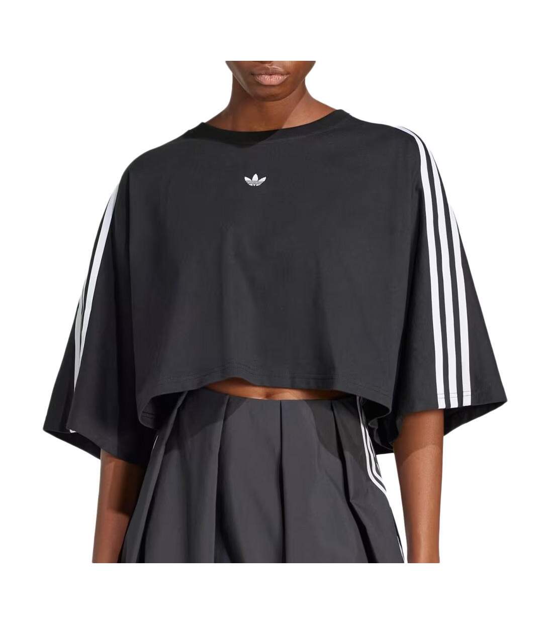 T-Shirt noir femme adidas boxy jy8884-1