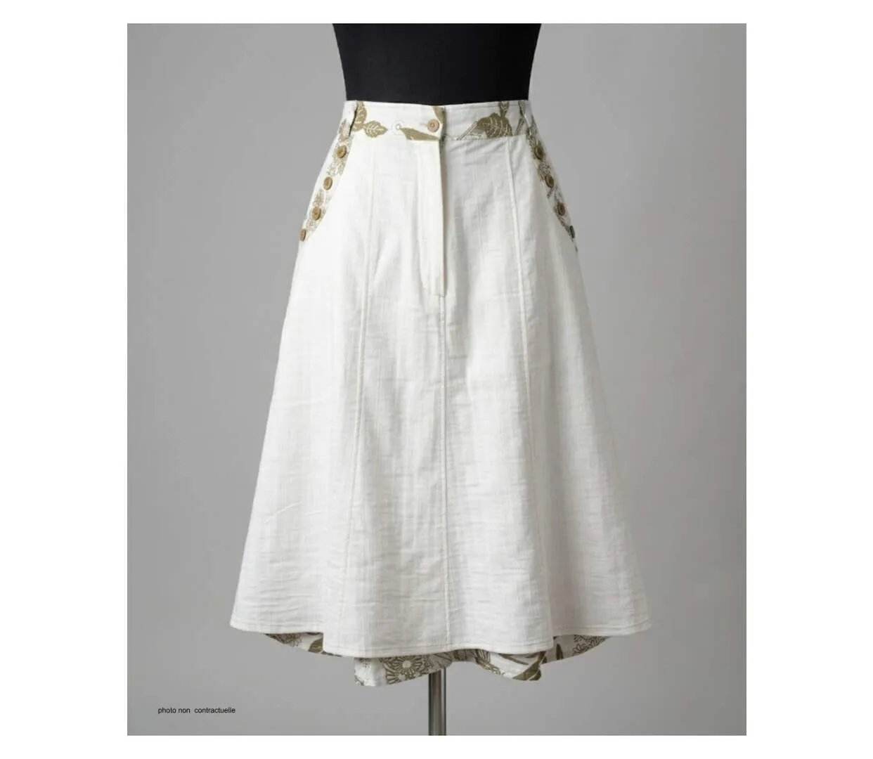 MAYFLOWER PF334 - Jupe longue ample pour femme : le charme d'un imprimé fleuri kaki et blanc-3