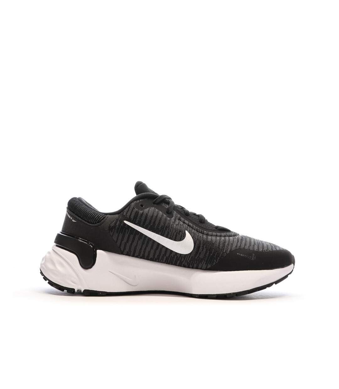 Chaussures de running noire femme nike renew-2