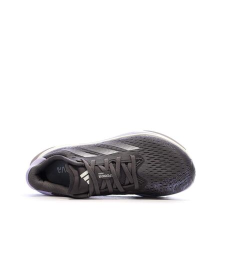 Chaussures de running grises adidas femme supernova
