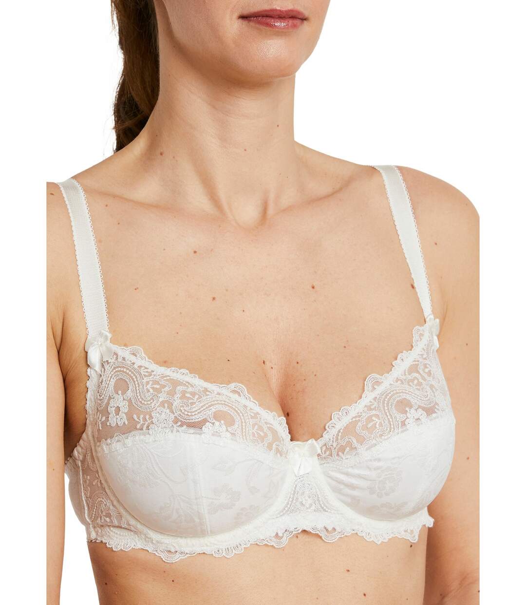 Soutien-gorge brodé avec armatures-3