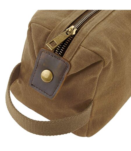 Quadra Heritage Leather Accented Waxed Canvas Wash Bag (Desert Sand) (One Size)