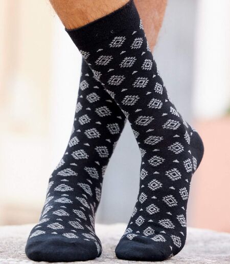 Pack of 4 Pairs of Men's Patterned Socks - Grey Burgundy Navy Black