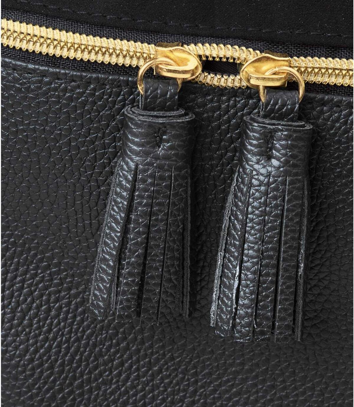 Die Handtasche DANIEL HECHTER Atlas For Men