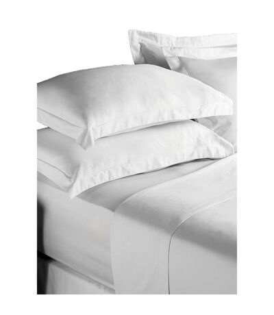 Paoletti Cotton Fitted Sheet (White)