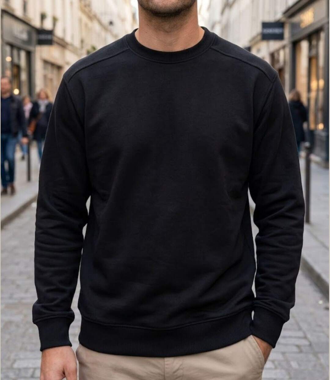 CHALLENGER E213 — Sweat col rond noir : l'incontournable confort et résistance-1
