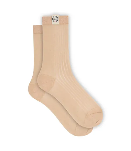 Chaussettes transparentes Dim x Inès de La Fressange