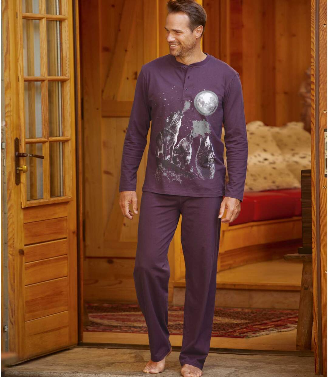 Men's Plum Wolf Print Pyjamas