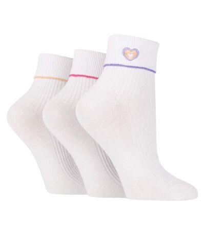 3 paires de chaussettes de d�tente brod�es pour dames