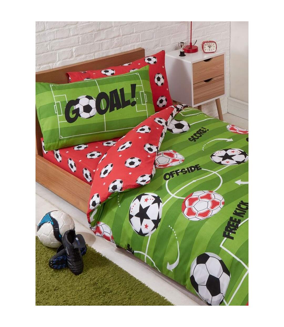 Football duvet cover set red/green Bedding & Beyond-2