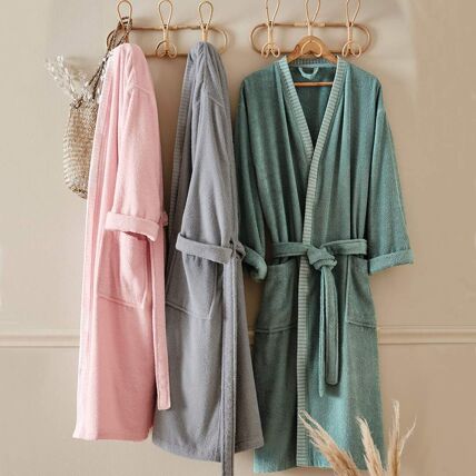 Peignoir